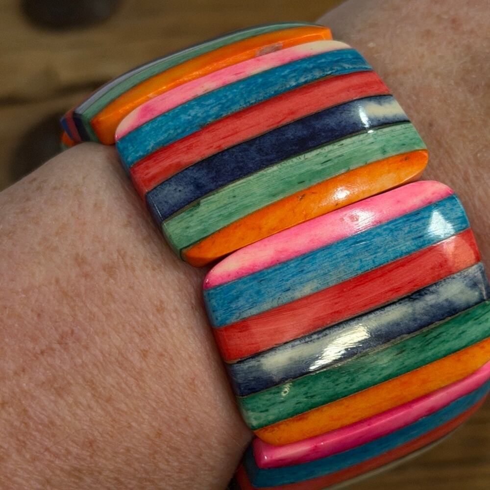 Bracelet Cuff Womens Stretch Carved Tagua Nut Rainbow Panel Geometric Y2K 2000s